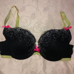🖤💖 Cacique 44DD (44E) plunge bra 💖🖤 EUC